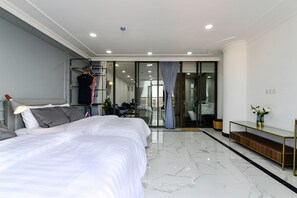 Departamento panorámico, 1 habitación | Ropa de cama de alta calidad, edredón y camas con efecto memoria 