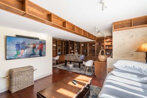 Spielezimmer