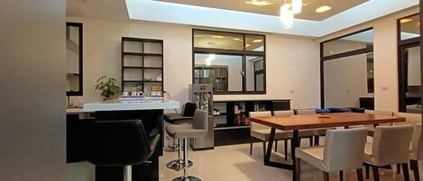 Daily Taiwanese breakfast (TWD 50 per person)