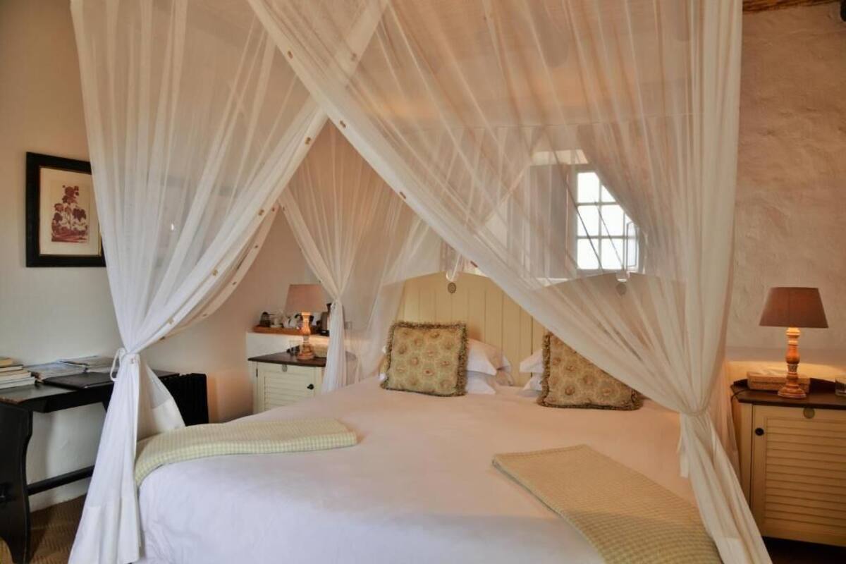 1 dormitorio, tabla de planchar con plancha, wifi gratis y ropa de cama