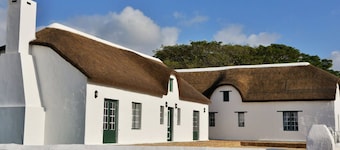 De Hoop Suites