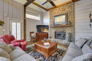 TV, fireplace, DVD player, table football - Waterfront Lay Lake Retreat w/ Dock & 3 Piers! (Shelby)