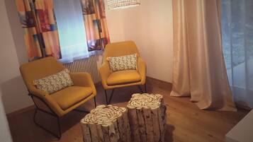 Classic Double Room | Individually decorated, individually furnished, blackout curtains