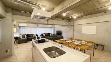 Appart'hôtel Confort, 1 chambre (604) | 1 chambre, décoration personnalisée, bureau