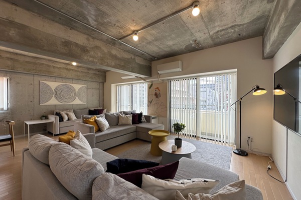Condo, 1 Bedroom (4F) | Living area