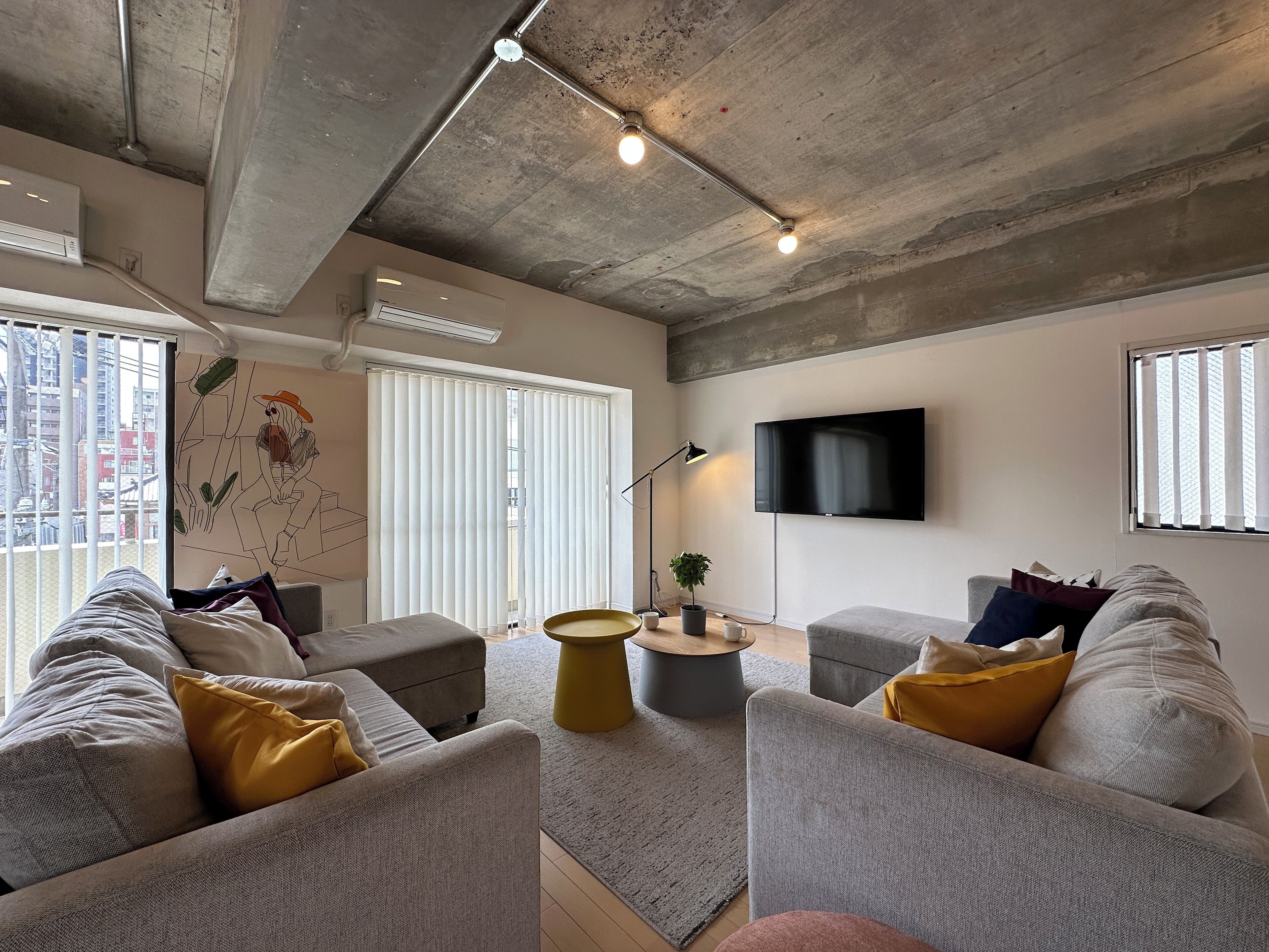 بديكورات فريدة لكل غرفة وطراز فريد لكل وحدة ومكتب