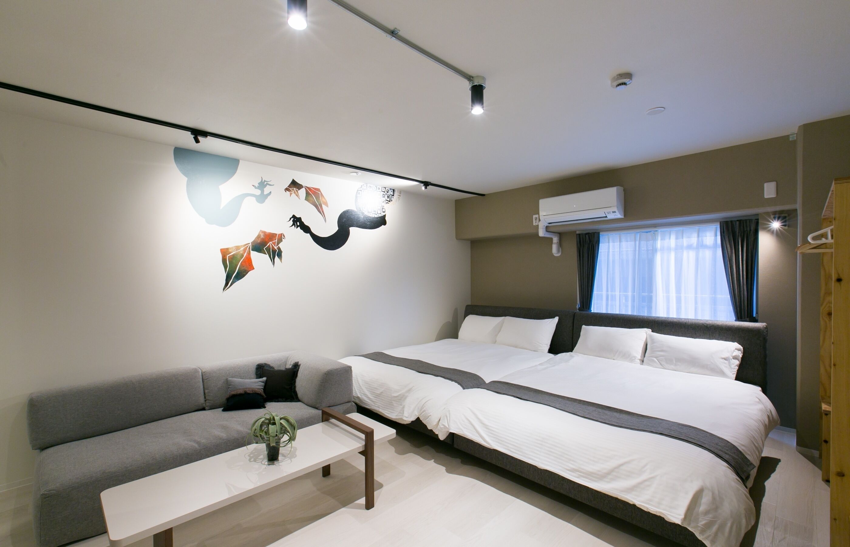 بديكورات فريدة لكل غرفة وطراز فريد لكل وحدة ومكتب