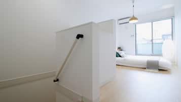 Condo, 2 quartos (101) | Escrivaninha, espaço de trabalho para notebook