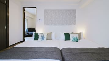 Condo, 1 quarto (302) | Individualmente decorados, individualmente mobiliados, escrivaninha