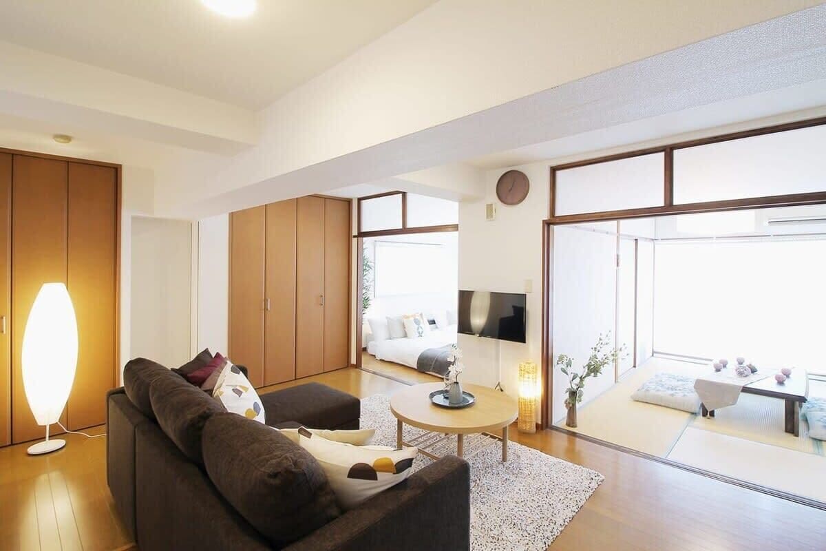 Condo, 2 Bedrooms (501) | Living area