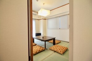 Condo, 2 Bedrooms (402) | Individually decorated, individually furnished, desk, laptop workspace - Mitsuyama Building (Hiroshima)