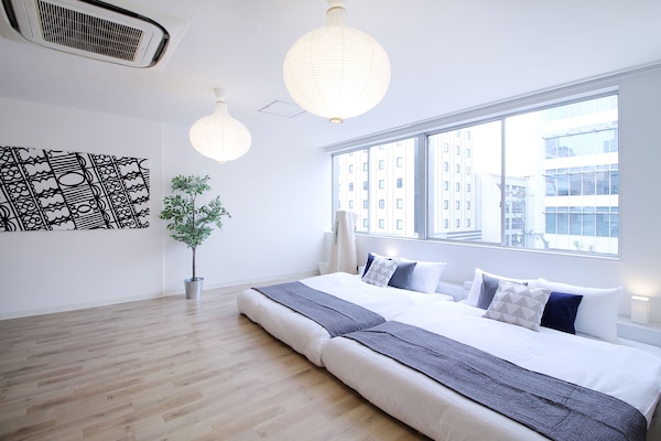 Condo, 2 Bedrooms (401) | Individually decorated, individually furnished, desk, laptop workspace