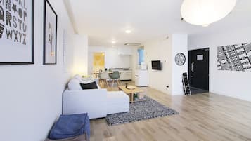 Condo, 2 Bedrooms (401) | Living room | TV