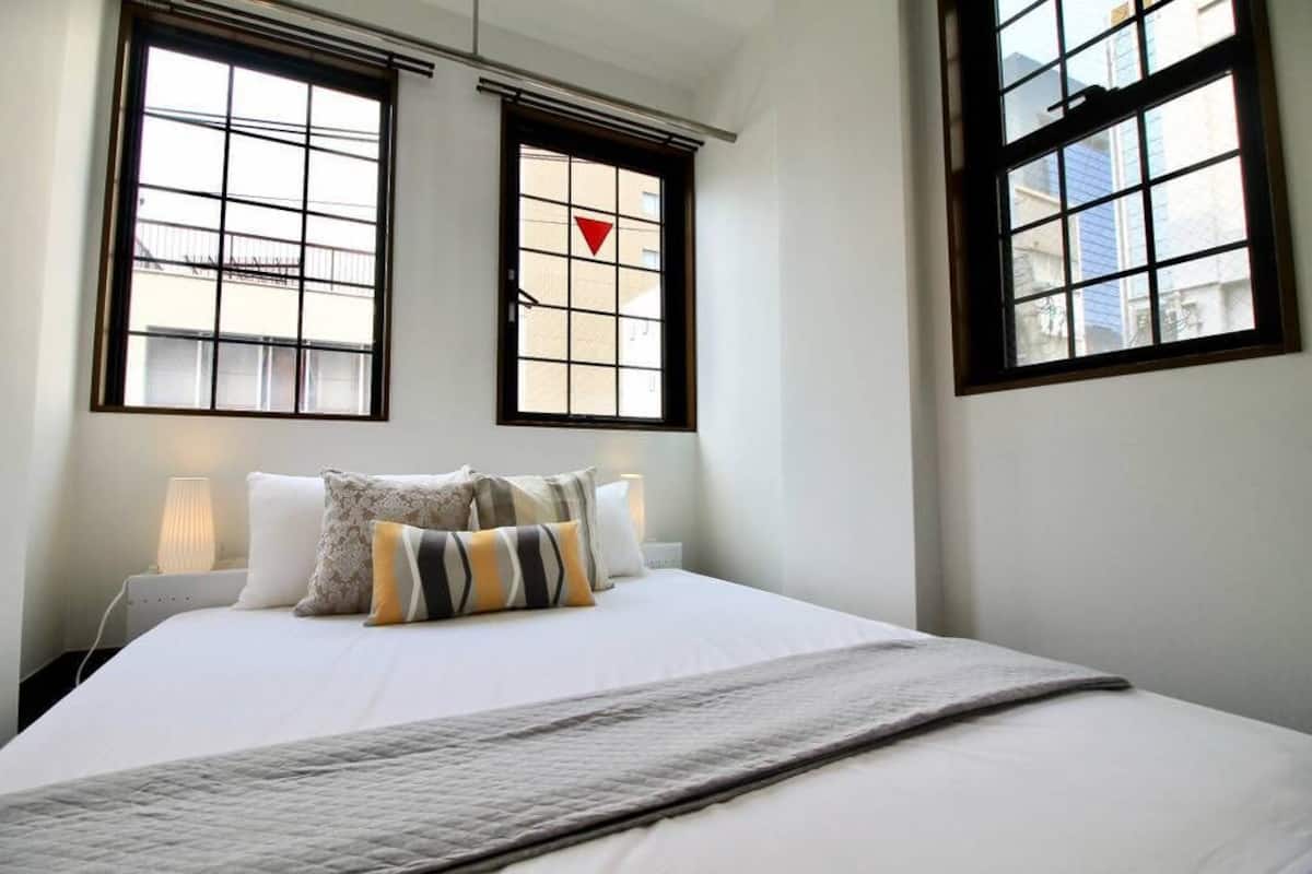Decoración personalizada, muebles diferentes y escritorio