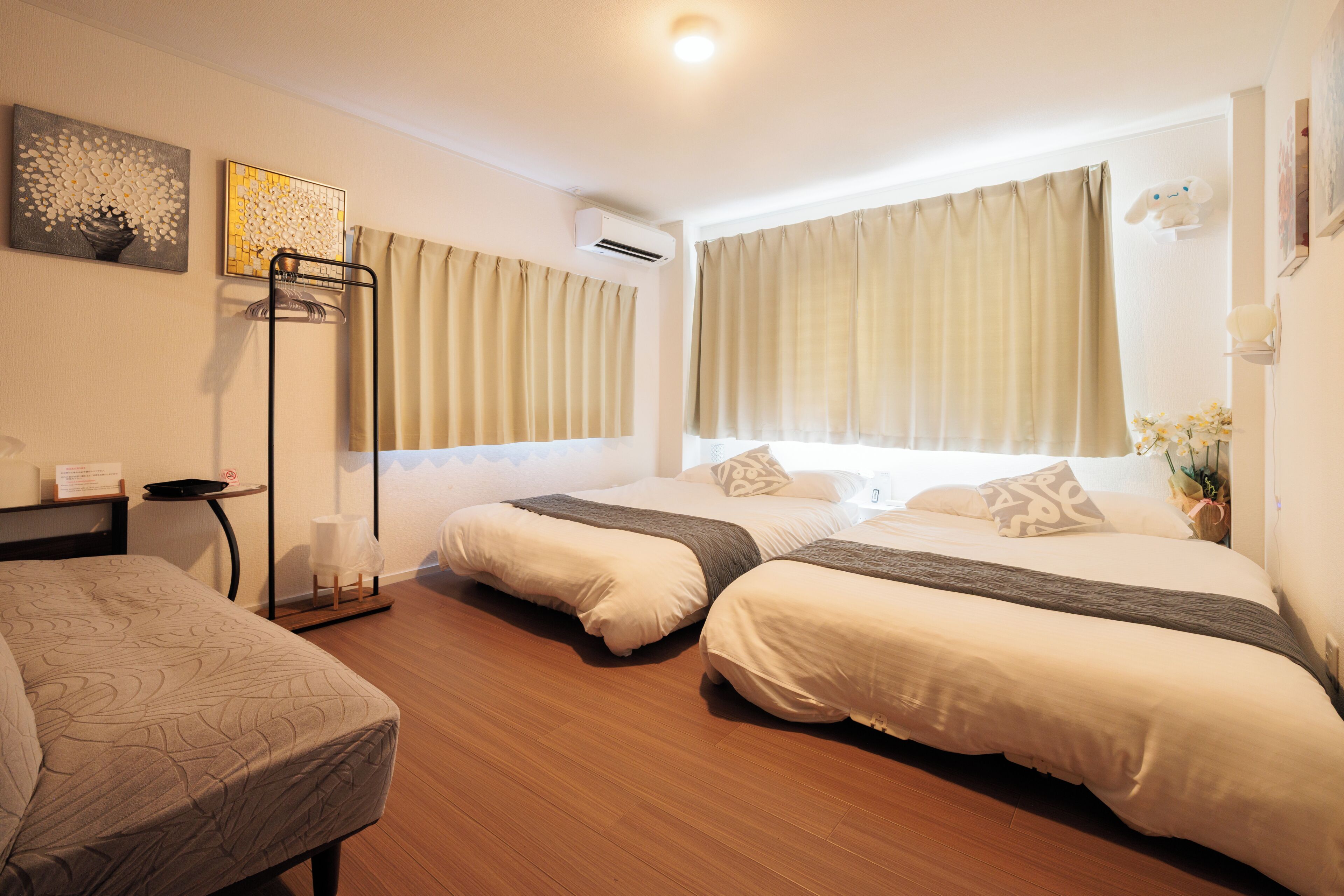 Rent the whole house, Non Smoking | Desk, laptop workspace, blackout drapes, iron/ironing board