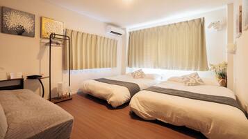 Rent the whole house, Non Smoking | Desk, laptop workspace, blackout drapes, iron/ironing board