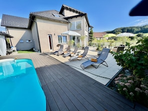 Piscine extérieure, piscine chauffée