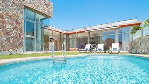 Unclassified image, 2 of 42, button - Villa with private pool Tauro Villas Deluxe I (Mogán)
