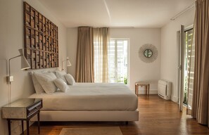 8 bedrooms, in-room safe, WiFi, bed sheets - Casas do Lupo - Luxury Boutique Villa (Nelas)