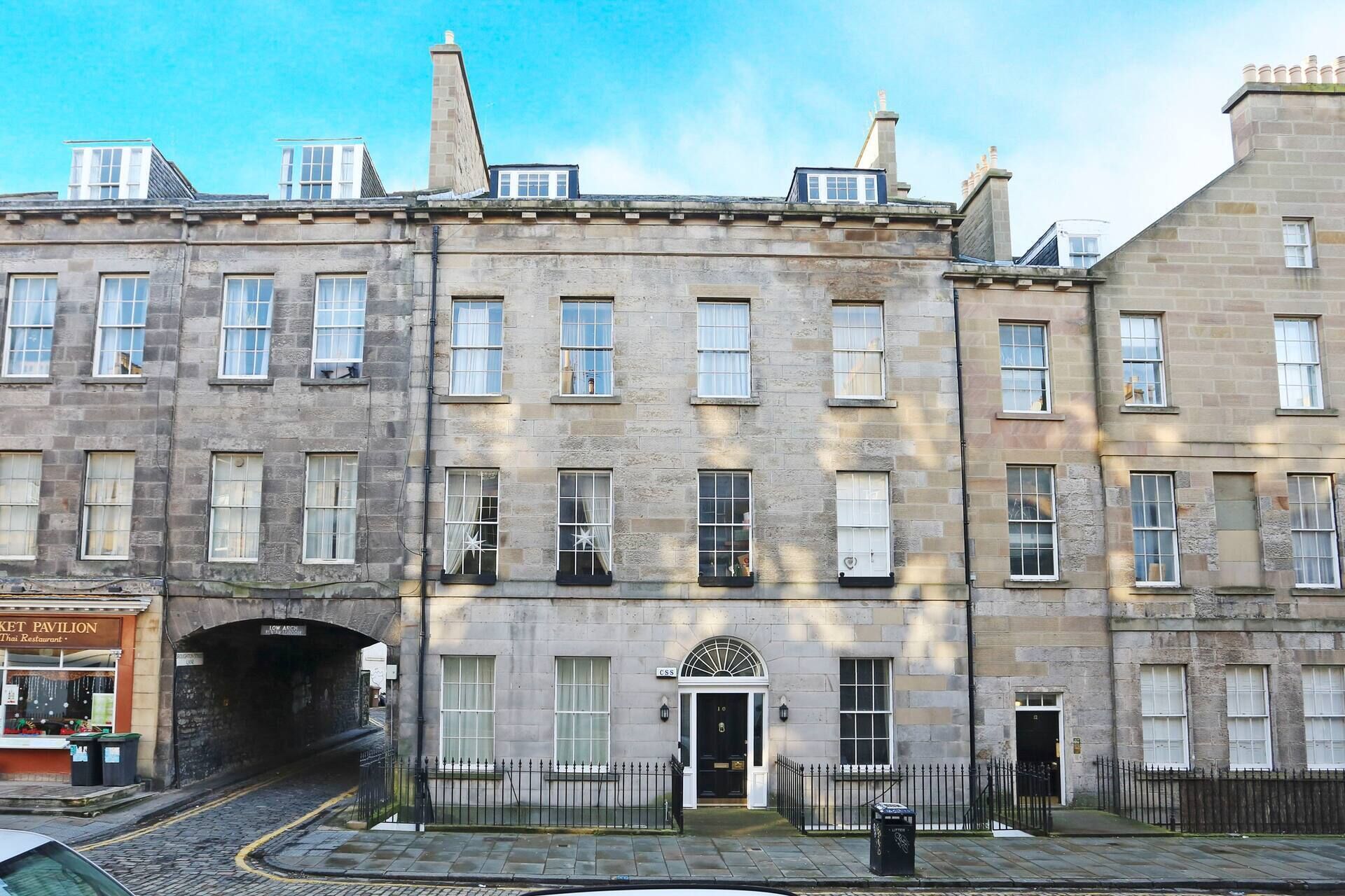 Apartment | Street view