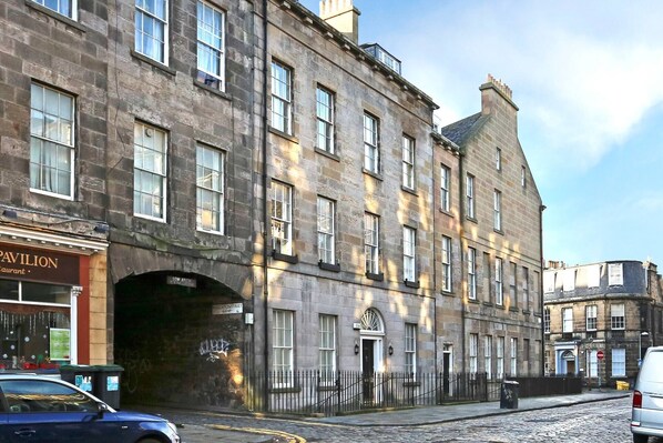 บริเวณภายนอก