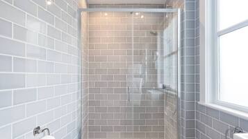 Apartment, 3 Bedrooms | City view