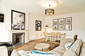 公寓 | 起居區 | 電視