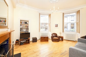 公寓 | 2 多间卧室、熨斗/熨衣板、免费婴儿床、免费 WiFi