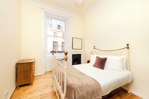 公寓 | 2 多间卧室、熨斗/熨衣板、免费婴儿床、免费 WiFi