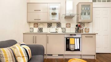 Apartment | Private kitchen | Fridge, microwave, electric kettle