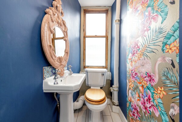 Apartment | Bathroom