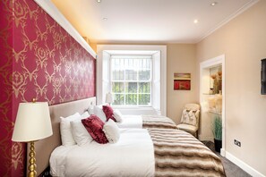 อพาร์ทเมนท์ | 3 ห้องนอน, เตารีด/โต๊ะรีดผ้า, เปล/เตียงเด็กอ่อน (ฟรี), Wi-Fi ฟรี