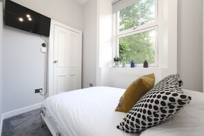 Appartement | 2 chambres, fer et planche à repasser, lits bébé (gratuits)