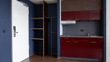 Medium Studio, Kitchenette, AC | Eigene Küche | Mini-Kühlschrank, Herdplatte, Espressomaschine