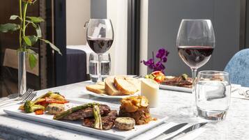 Deluxe Room, Terrace, City View | Terrace/patio