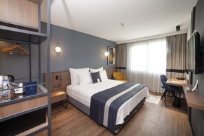 Superior Double Room | Hypo-allergenic bedding, memory foam beds, minibar, desk - Granbella Hotel (Tekirdag)