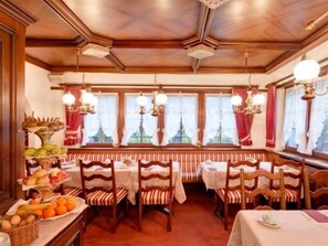 Dining - Astoria Zermatt (Zermatt)