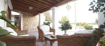 Luxury villa 6 double rooms. Classic Ibizan rustic-style finca