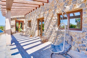 Terrace/patio - Bellpuig Finca for 10 people with Pool in Arta (Arta)