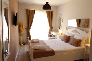 Desk, free WiFi - Viya Boutique Otel Alacati (Cesme)