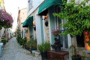 Front of property - Viya Boutique Otel Alacati (Cesme)