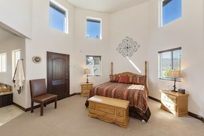 5 bedrooms, internet, bed sheets