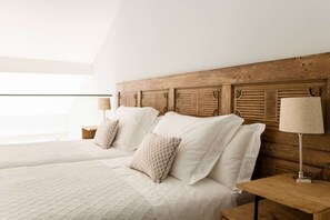 2 Schlafzimmer, Schreibtisch, Bügeleisen/Bügelbrett, WLAN