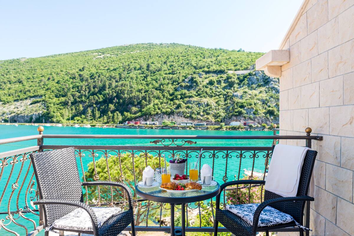 Appartement (One Bedroom Apartment with Balcony an) | Vue depuis le balcon