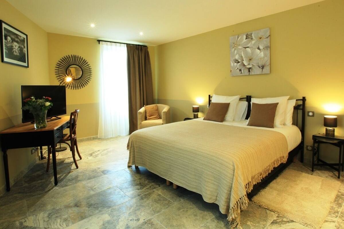 Double or Twin Room (La Belle de Nuit)