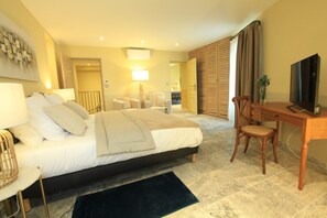 Family Room, 2 Bedrooms (La Gariguette)