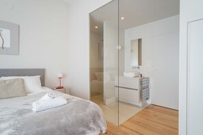 4 habitaciones y caja de seguridad en la habitación 