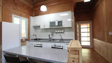 Room (#1) | Private kitchenette