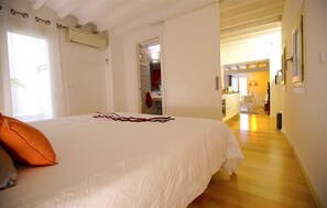 1 bedroom, in-room safe, iron/ironing board, travel crib