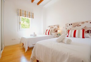 2 bedrooms, in-room safe, iron/ironing board, travel cot